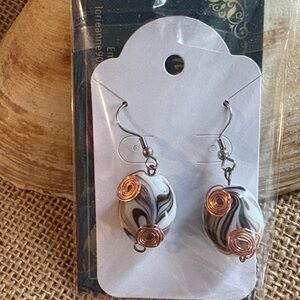 Artistic Swirl Earrings with Copper Highlights